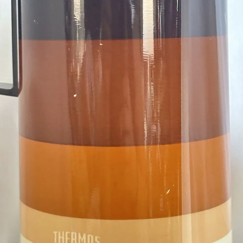 Vintage King-Seely Vacuum Bottle Thermos 1 Pint For Hot/Cold Bevs 10